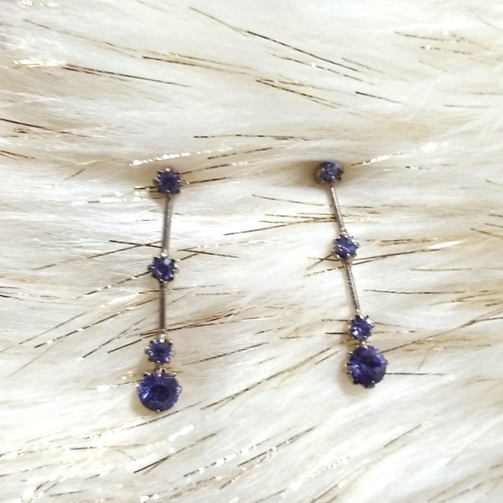 Jewelry Set - Picture 3 of 5